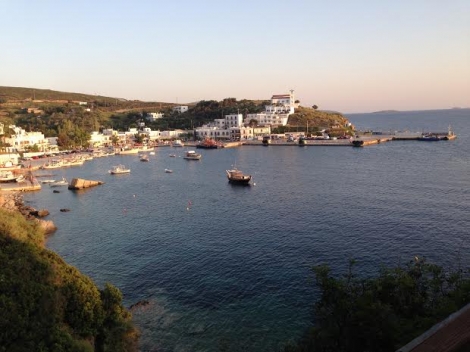 Σκύρος, Κάβος